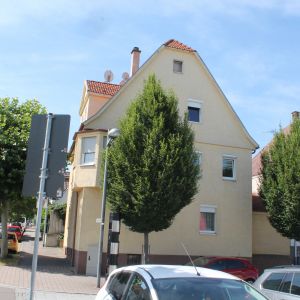 Ecke Hauptstraße/Zeppelinstraße