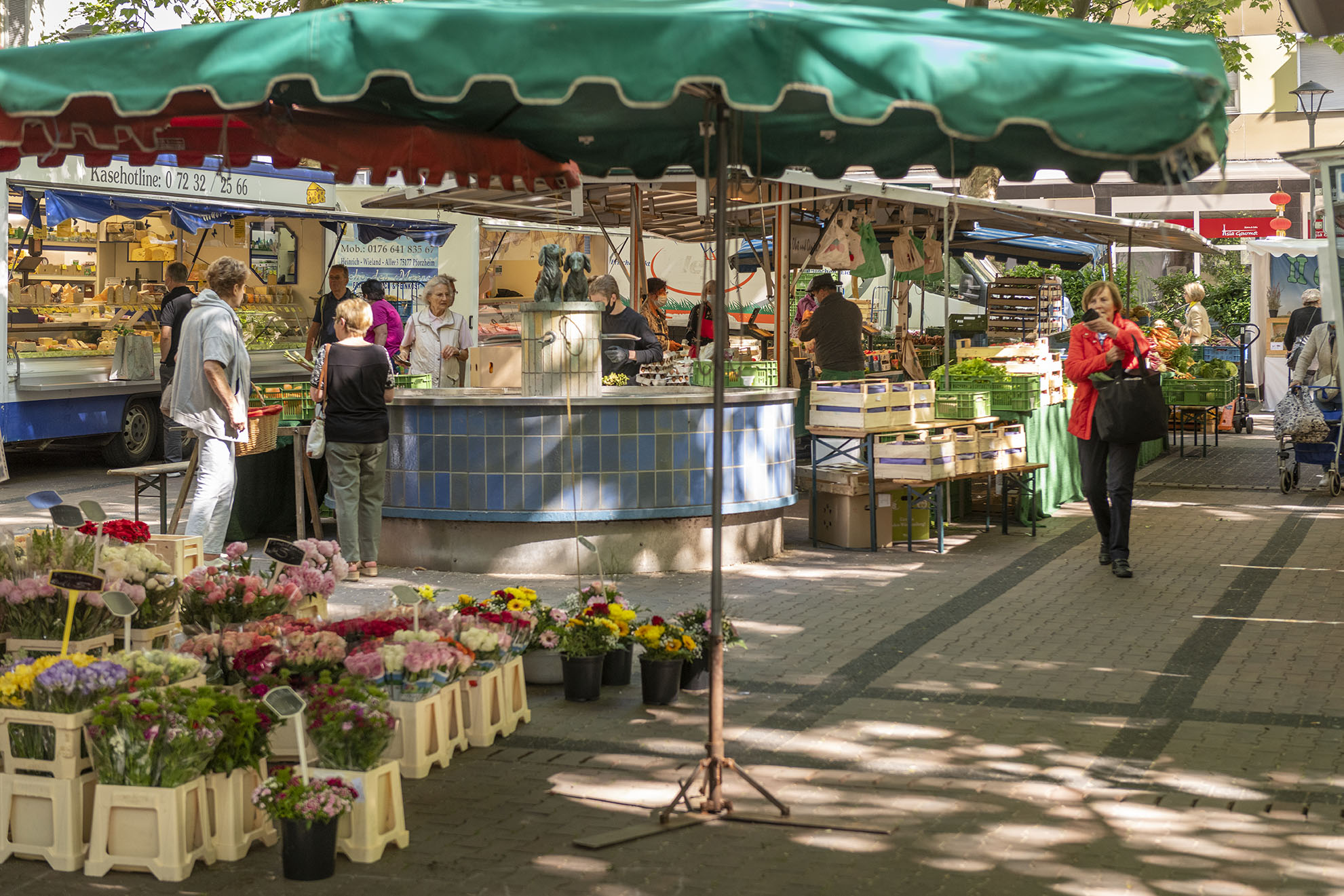 Wochenmarkt am Pfälzerplatz